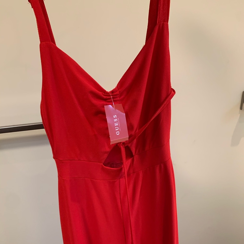 Red guess jumper size small brand new!